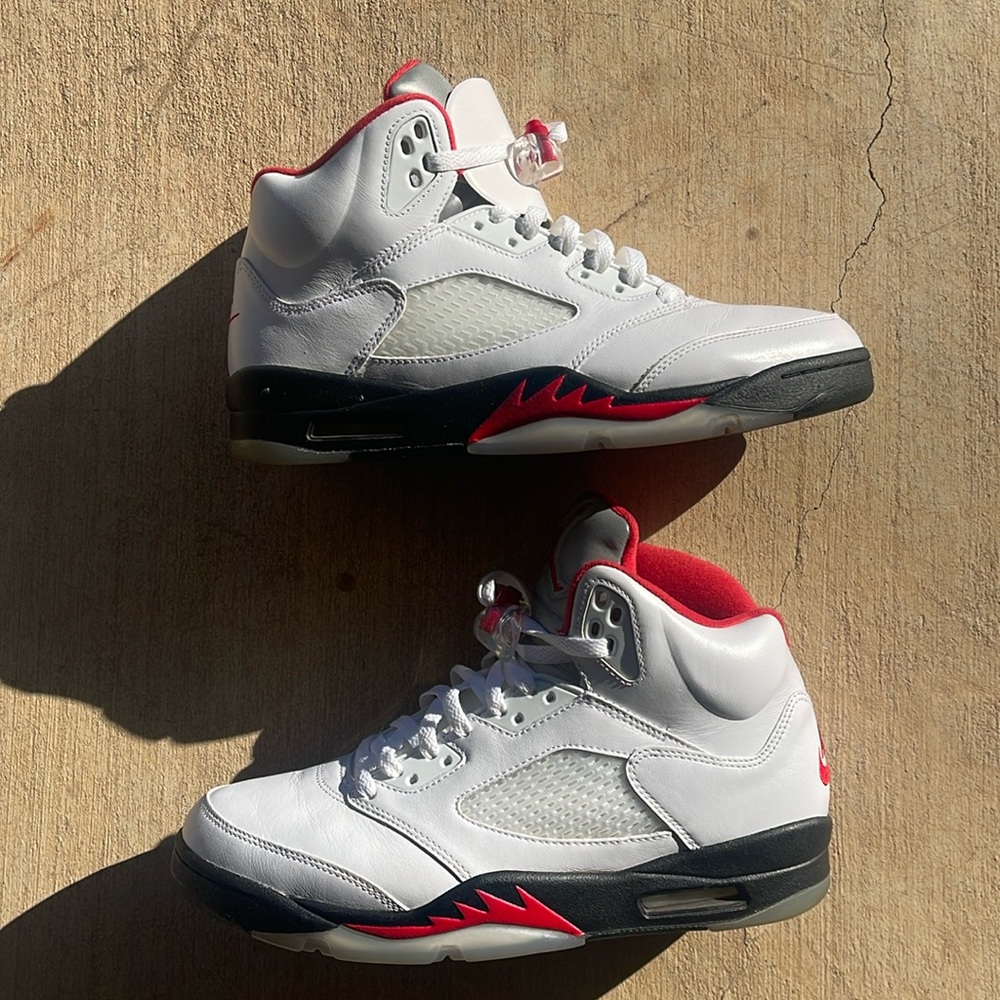 Air Jordan 5 Retro “Fire Red” 2020
